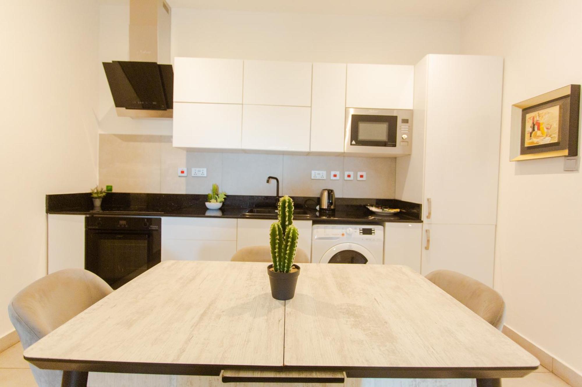 Accra Luxury Apartments @ Pine Court 외부 사진